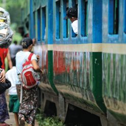 Train circulaire de Yangon