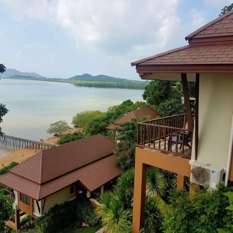 Victoria Cliff & Resort