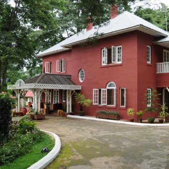 Kandawgyi Hill Resort